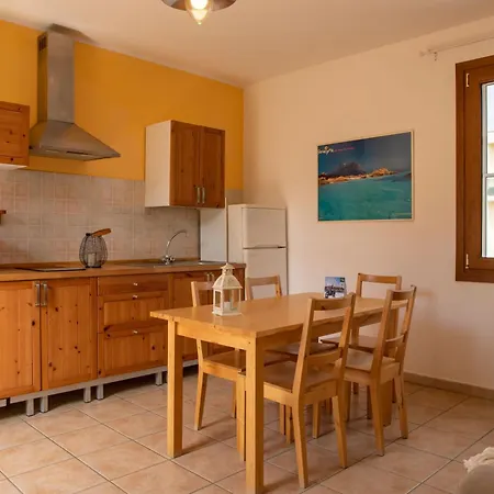Apartment Le Cicale Fertilia