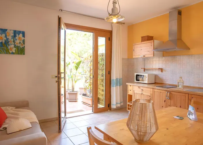 Le Cicale アパート フェルティリア