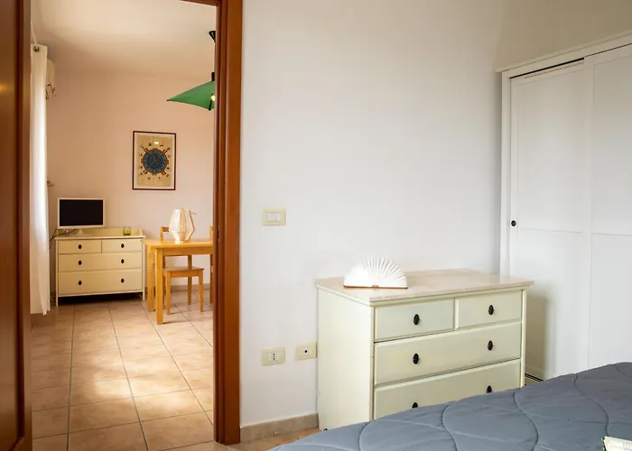 Le Cicale アパート フェルティリア